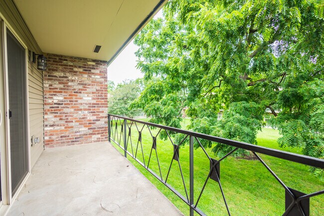 Patio - The Axis at 1435