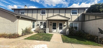Building Photo - 28838 Pardo St