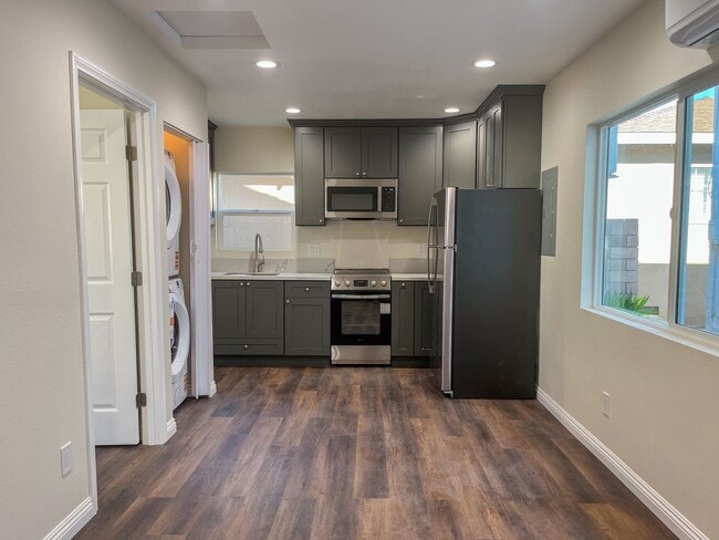 Building Photo - 3733-3735 W 182nd St. Torrance, CA 90504