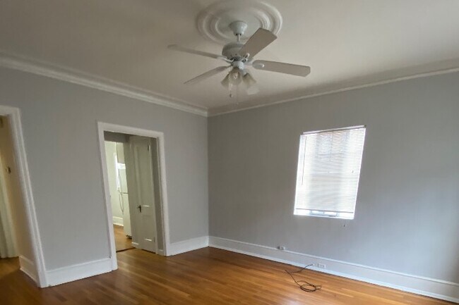 Foto del edificio - 834 Barnett St NE