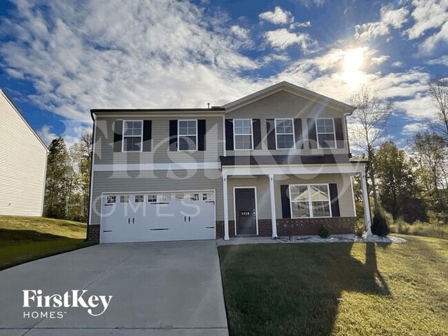 Building Photo - 3710 Streamside Dr