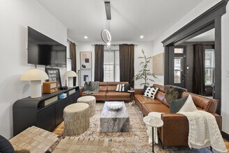 Building Photo - 286 Taylor Ave