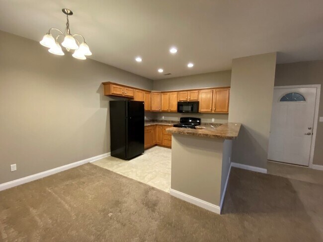 Foto del edificio - 4770 Sydney Ln