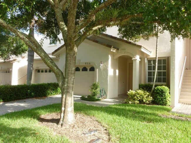 Building Photo - 9316 Wentworth Ln
