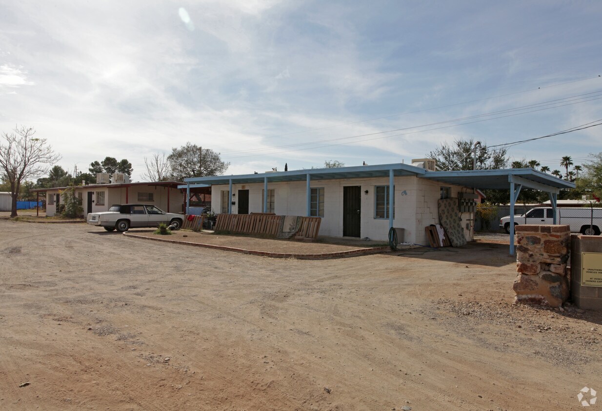 Building Photo - 3514 E Glenn St
