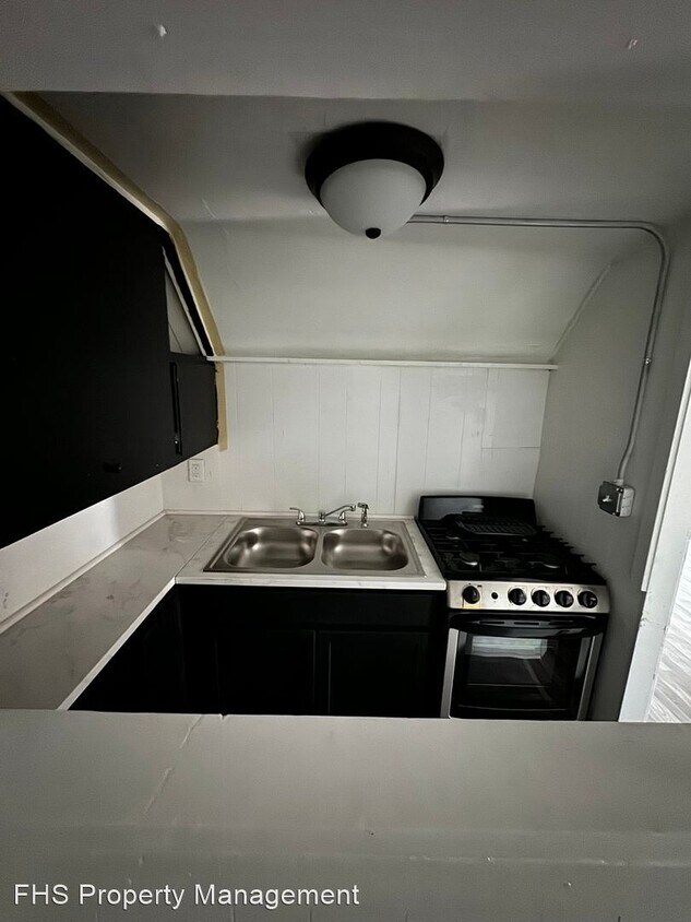 Foto del edificio - 1 br, 1 bath House - 1525 N Lyon Unit B