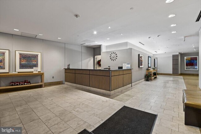 Foto del edificio - 1117 10th St NW