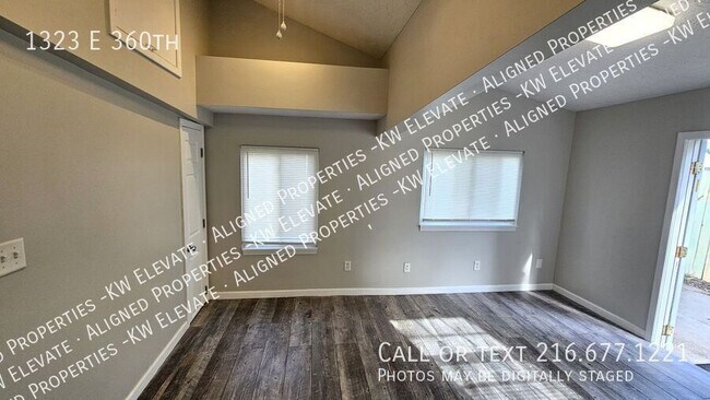 Foto del edificio - 1323 E 360th-