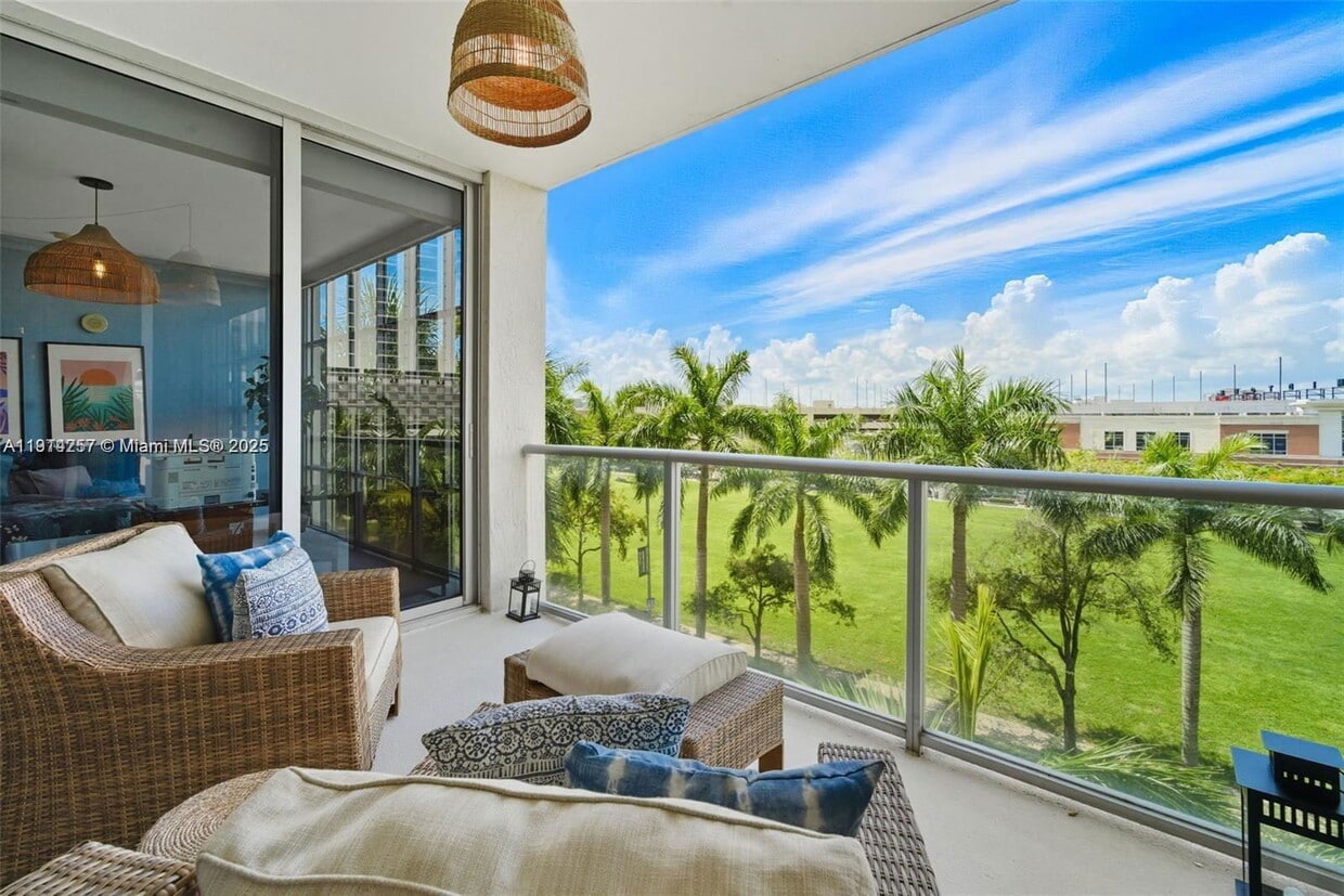 Photo - 3451 Northeast 1st Avenue Apt #M0403, Miami, FL 33137 - 1 BR 1.5 BA condo