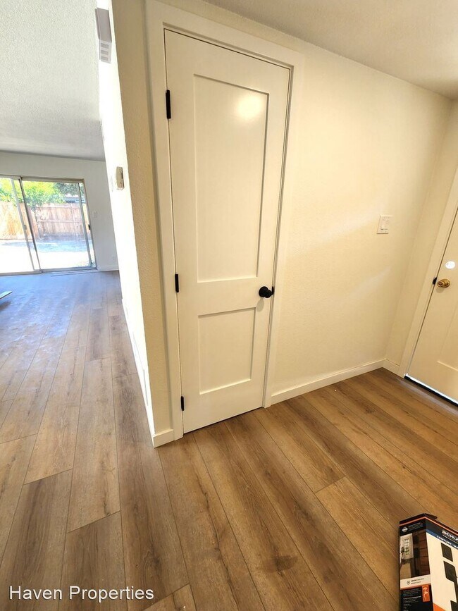 Building Photo - 3 br, 2 bath House - 1766 Pinecove Dr.