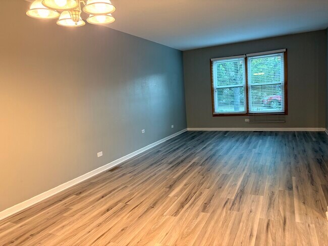 Foto del edificio - 5431 Ebony Ct