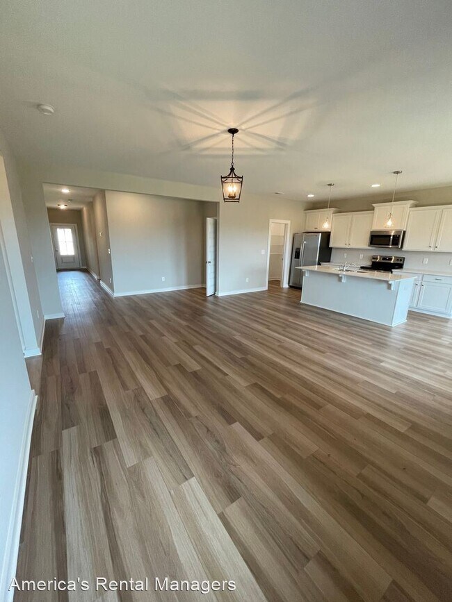Foto del edificio - 4 br, 2 bath House - 225 John Harold Drive