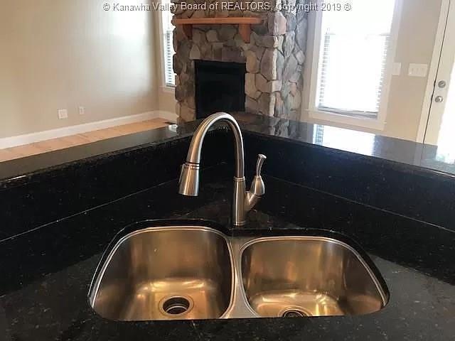 Foto del edificio - 575 Creekstone Ridge