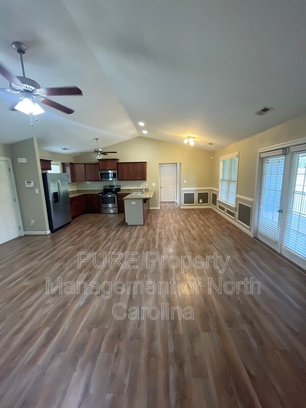 Foto del edificio - 109 Parkers Pointe Dr