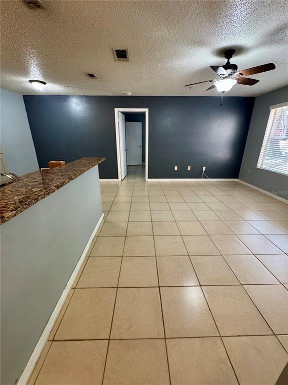 Foto del edificio - 642 Dory Ln