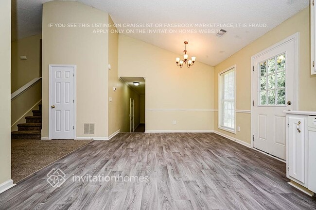 Building Photo - 193 Windsor Cir