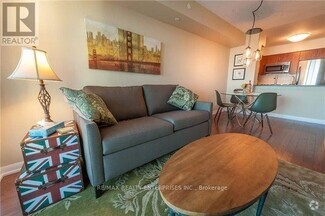 Building Photo - 215-2215 Sherway Gardens Rd