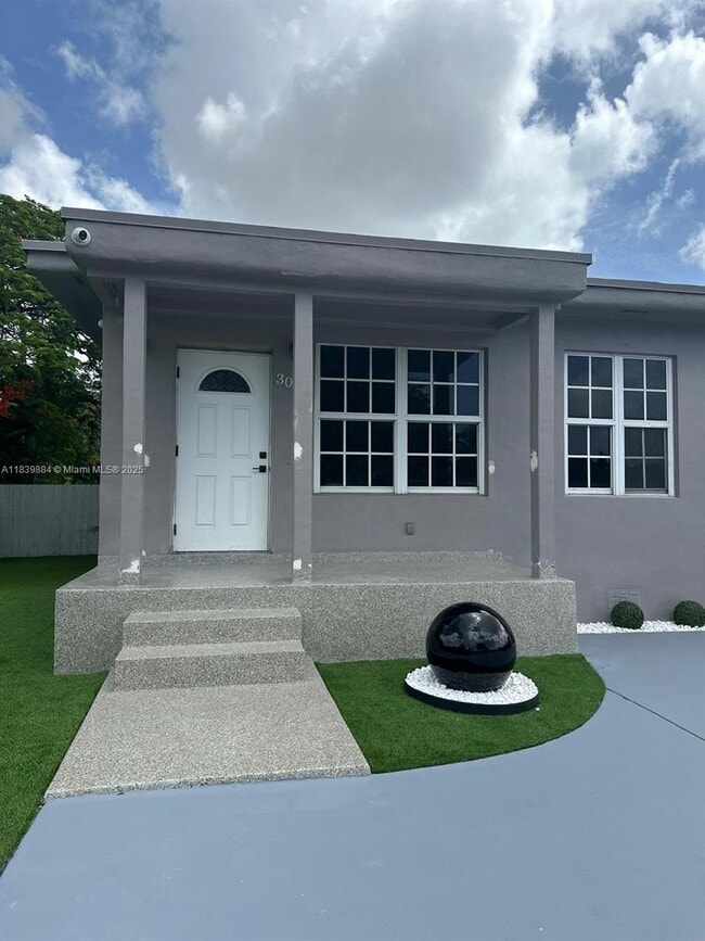 Building Photo - 3095 W Flagler St