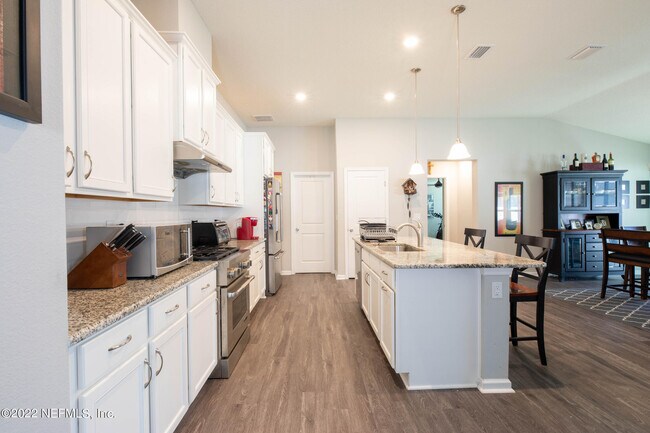 Foto del edificio - 172 Rittburn Ln