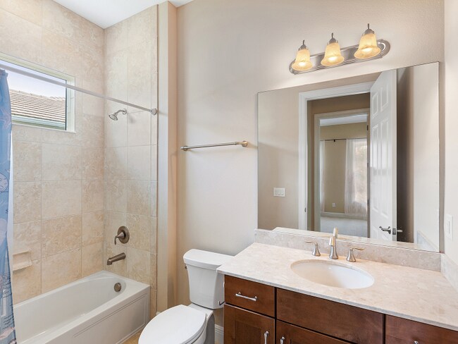 Foto del edificio - 5209 Tidewater Ct
