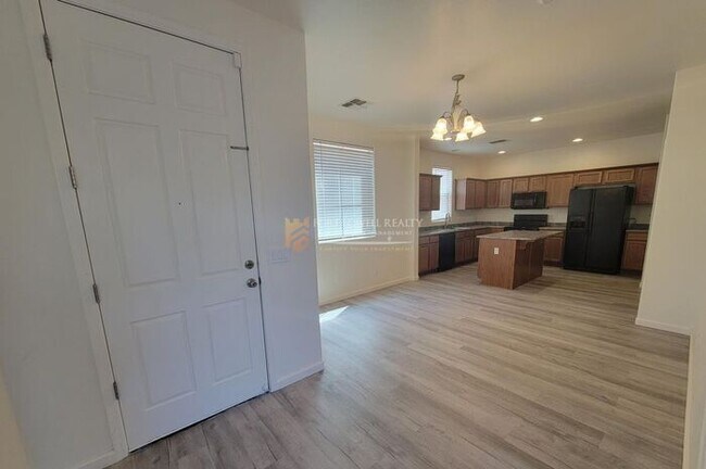 Foto del edificio - 7226 S 48th Glen