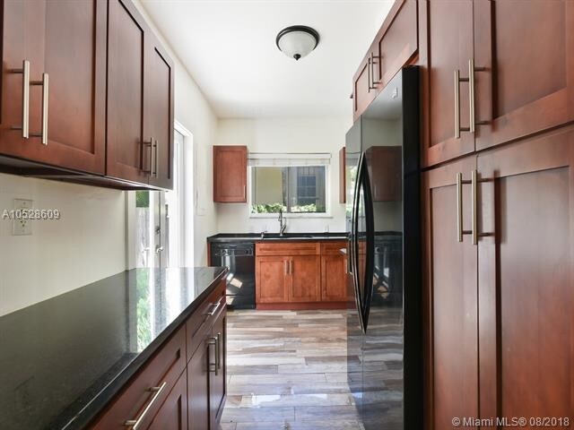 Foto del edificio - 1580 SW 19th Ave