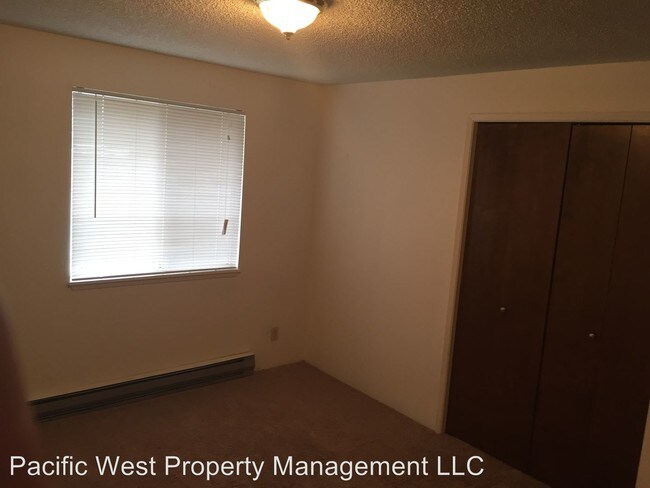 Building Photo - 1603 Lincoln Way