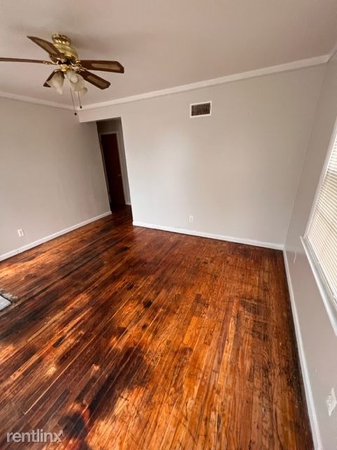 Foto del edificio - 2 br, 1 bath House - 11275 Republic Ave