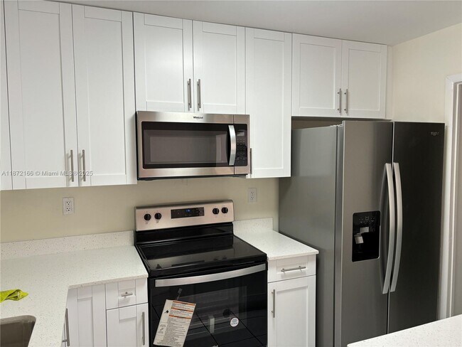 Building Photo - 13725 SW 84th St