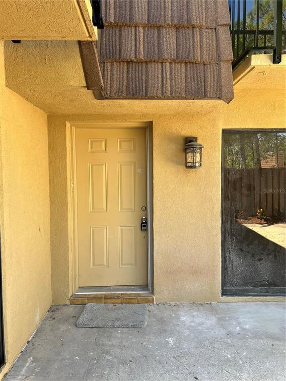 Primary Photo - 5305 Bamboo Ct
