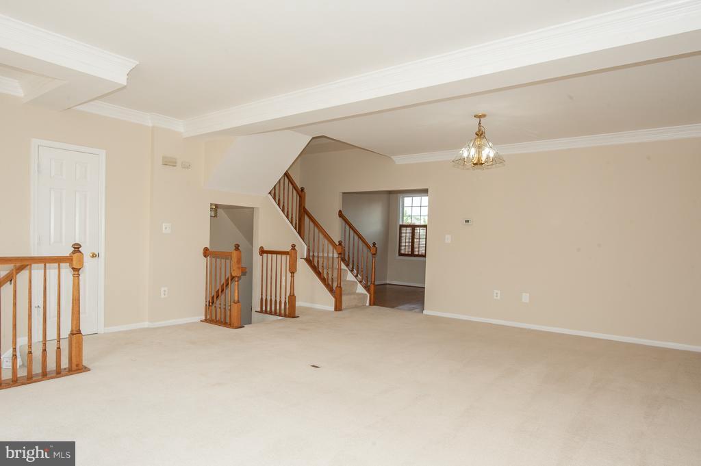 6218 Roudsby Ln, Alexandria, VA 22315 Townhouse for Rent in Alexandria, VA