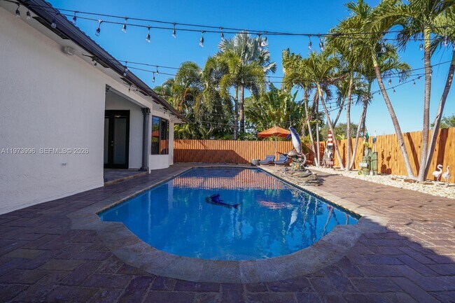 Foto del edificio - 16401 NW 77th Pl