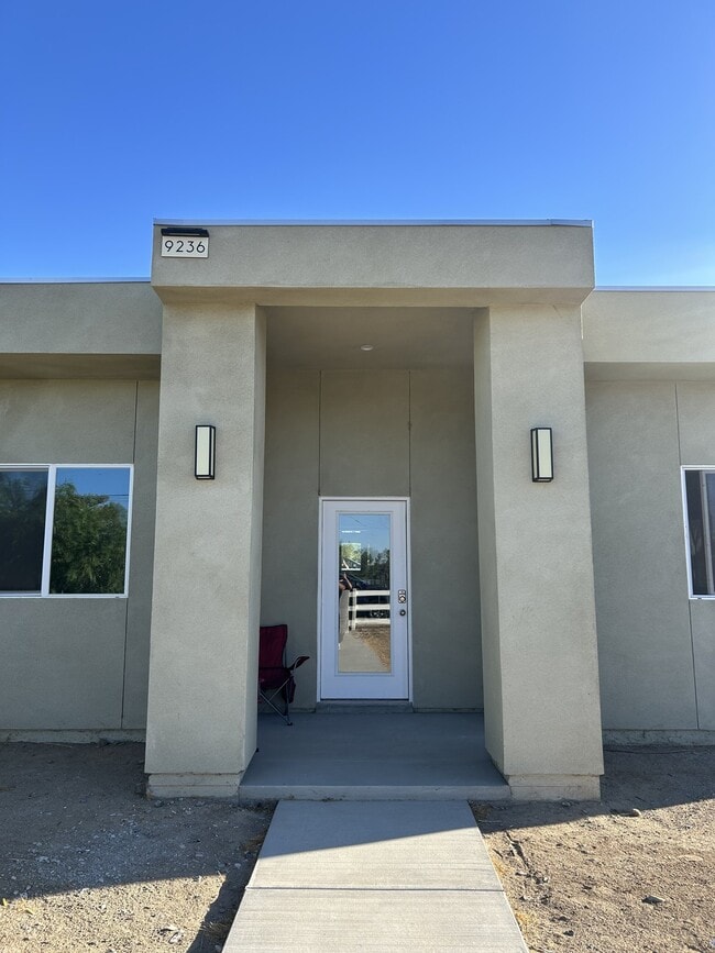 Building Photo - 9236 E Ave T
