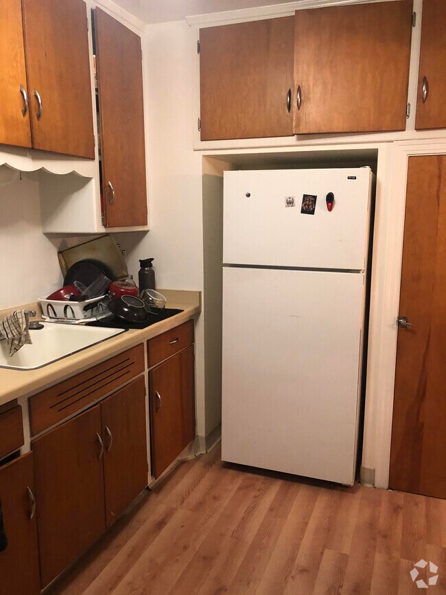 Mount Mary Apartments under 2,000 Milwaukee, WI 3 Rentals