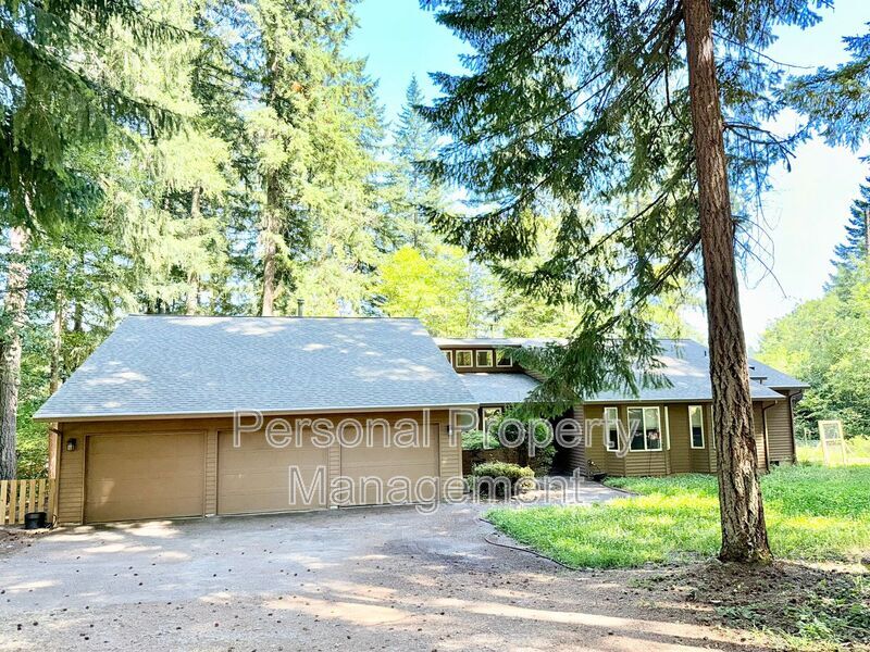 Foto principal - 22101 NE 99th St