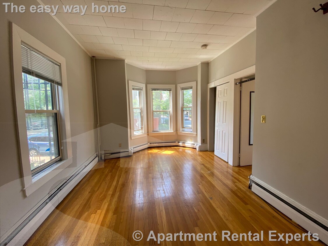 Foto principal - 220 Banks St