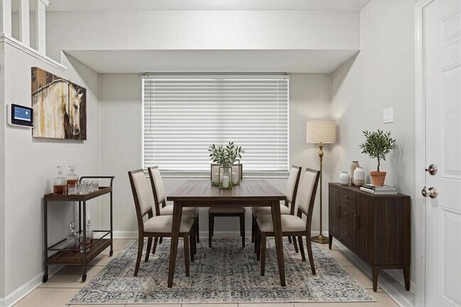 Foto del edificio - 409 Lake Creek Cir