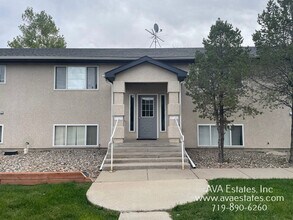 Building Photo - 719 E Laporte Dr