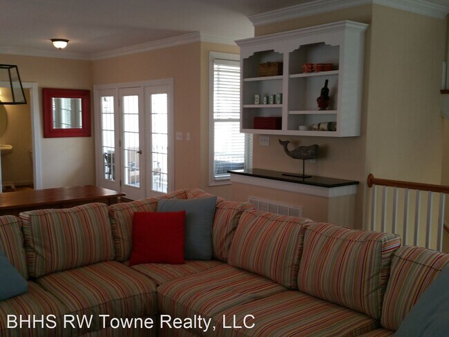 Building Photo - 4 br, 3 bath House - 2326 Sea Shell Road