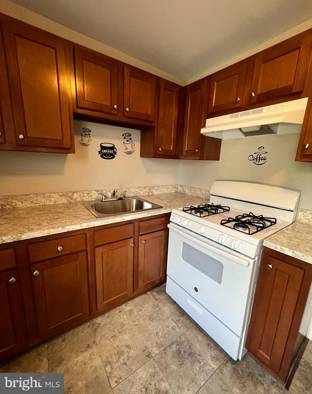 Foto principal - 206 S White Horse Pike