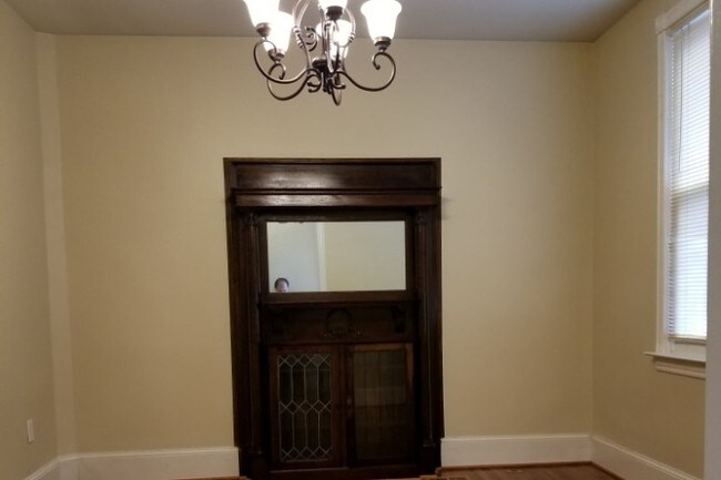 Foto del edificio - 1501 G St SE