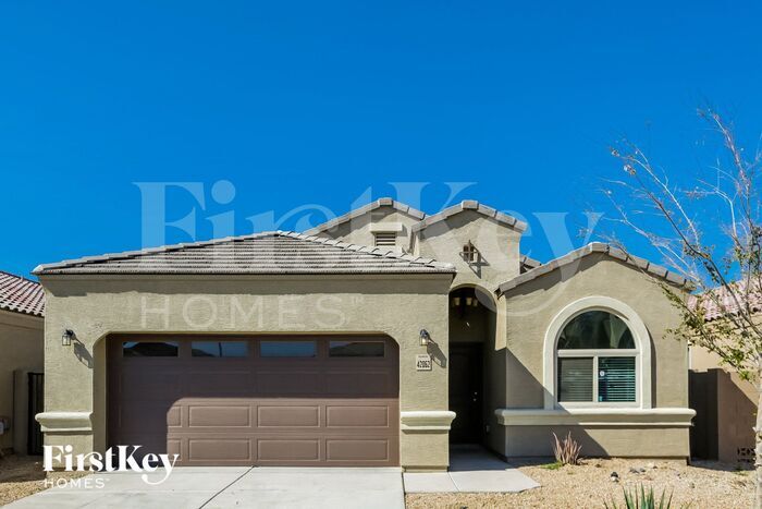 Foto principal - 42062 W Lunar St