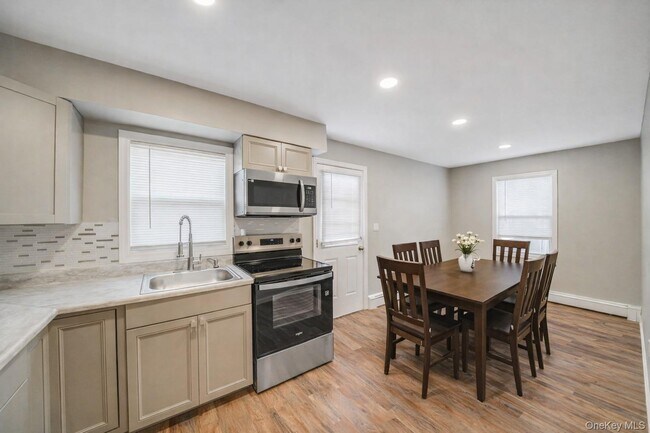 Foto del edificio - 130 5th Ave