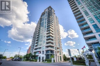 Building Photo - 88 Grangeway Ave