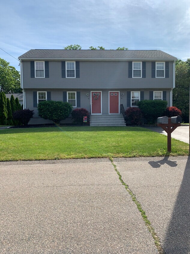Primary Photo - 18 Ice Pond Rd