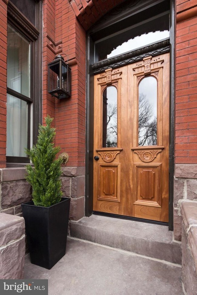 Foto del edificio - 426 C St NE