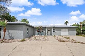 Building Photo - 1620 NW 20th Ave