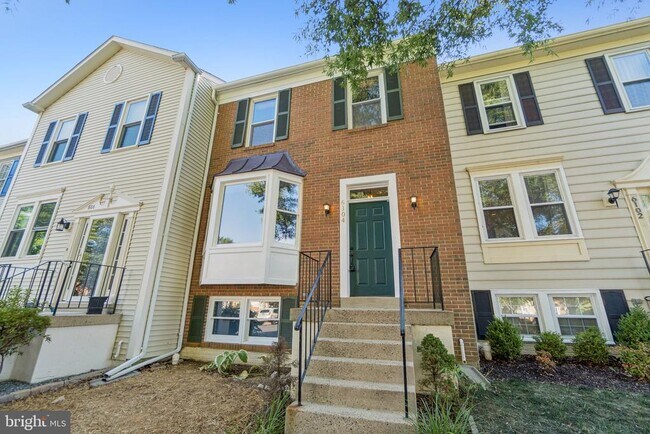 Building Photo - 6104 Joust Ln
