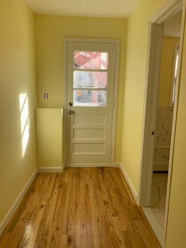 Building Photo - 260 Glenbrook Ave