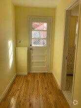 Building Photo - 260 Glenbrook Ave